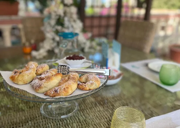 Regina * סנטה דומניקה