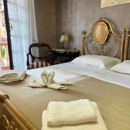 Regina * Santa Domenica (Vibo Valentia)