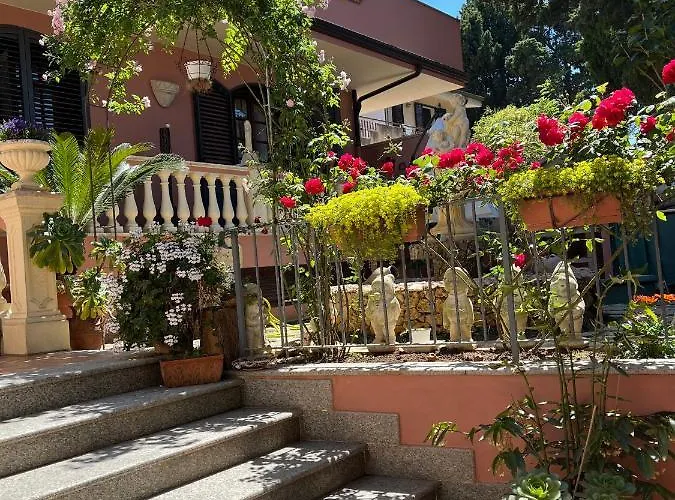 Regina * 圣多米尼卡